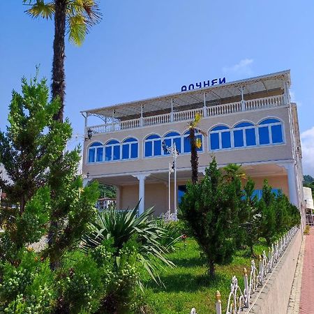 Отель Адунеи Сухум Exteriér fotografie
