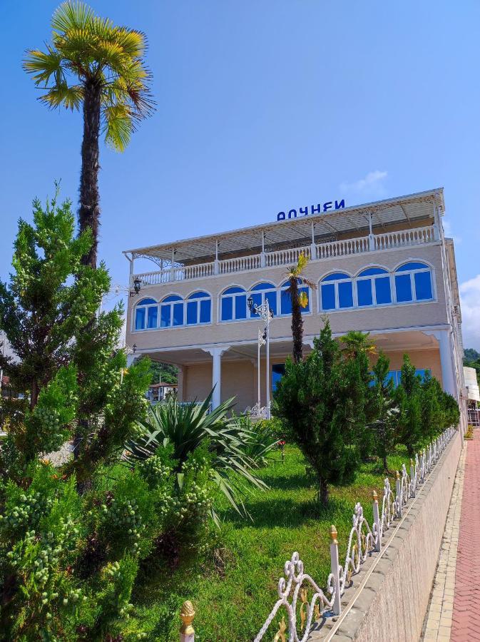 Отель Адунеи Сухум Exteriér fotografie
